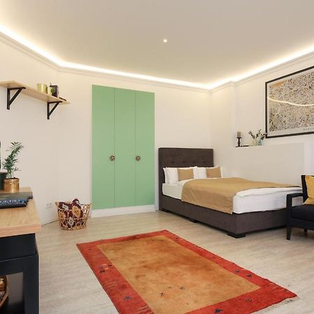 5 Personen Altbau Nahe Kurfuerstendamm - Shakespeare برلين المظهر الخارجي الصورة
