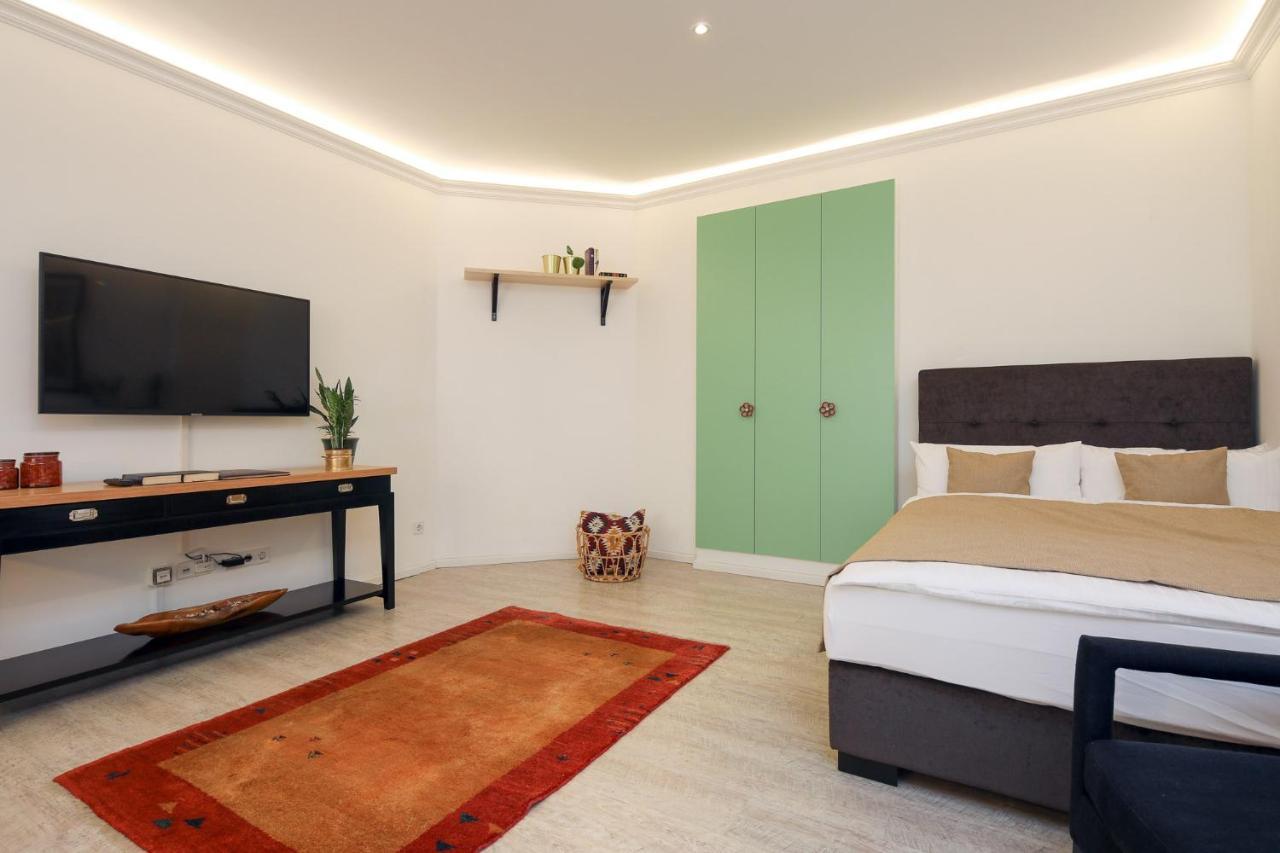5 Personen Altbau Nahe Kurfuerstendamm - Shakespeare برلين المظهر الخارجي الصورة